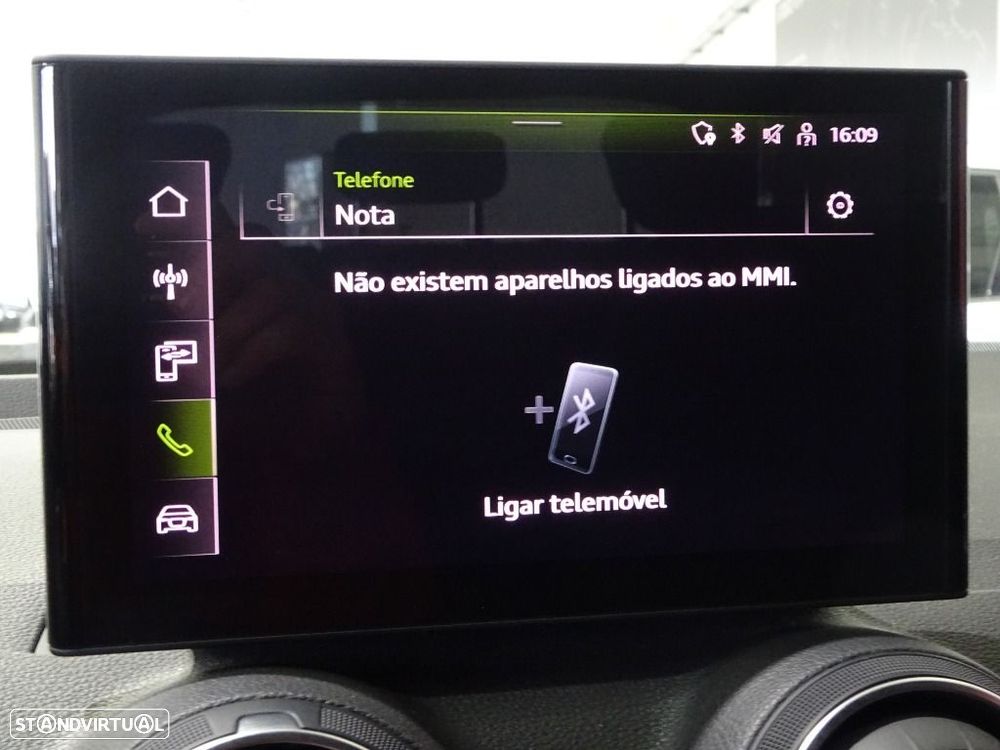 Audi Q2 30 TDI Advanced - 25