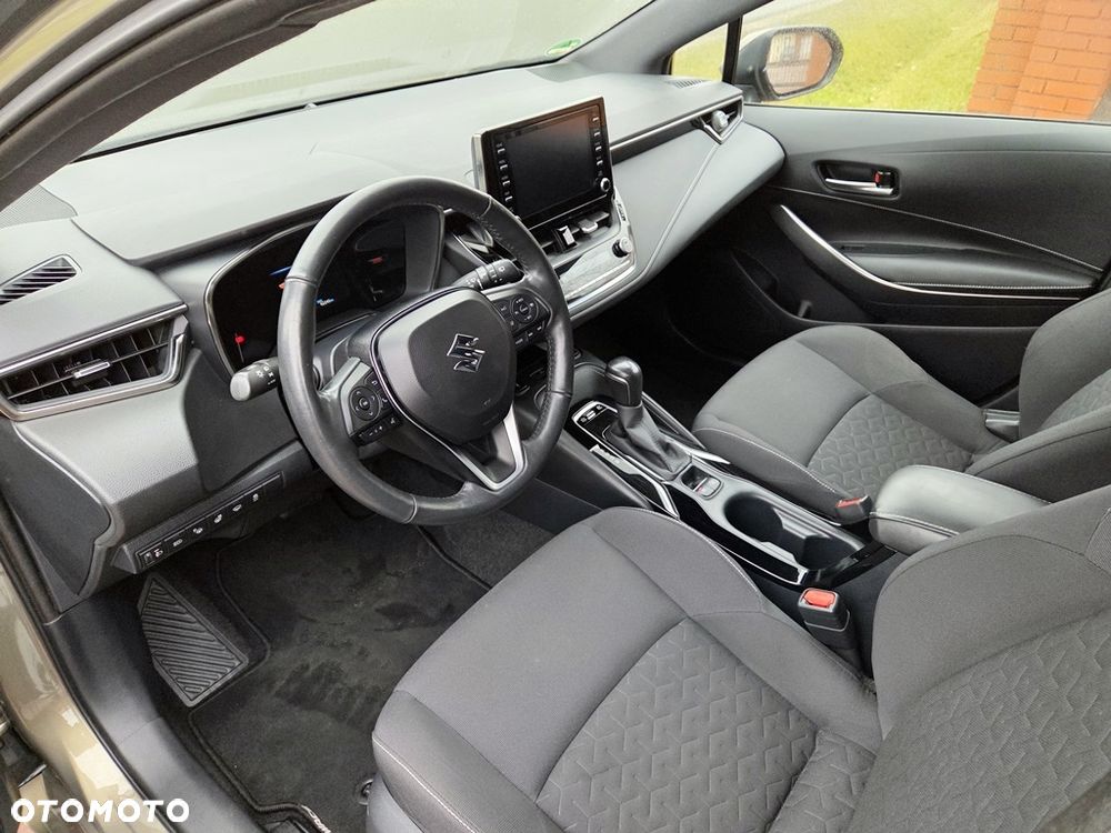 Suzuki Swace 1.8 Hybrid CVT Comfort+ - 11