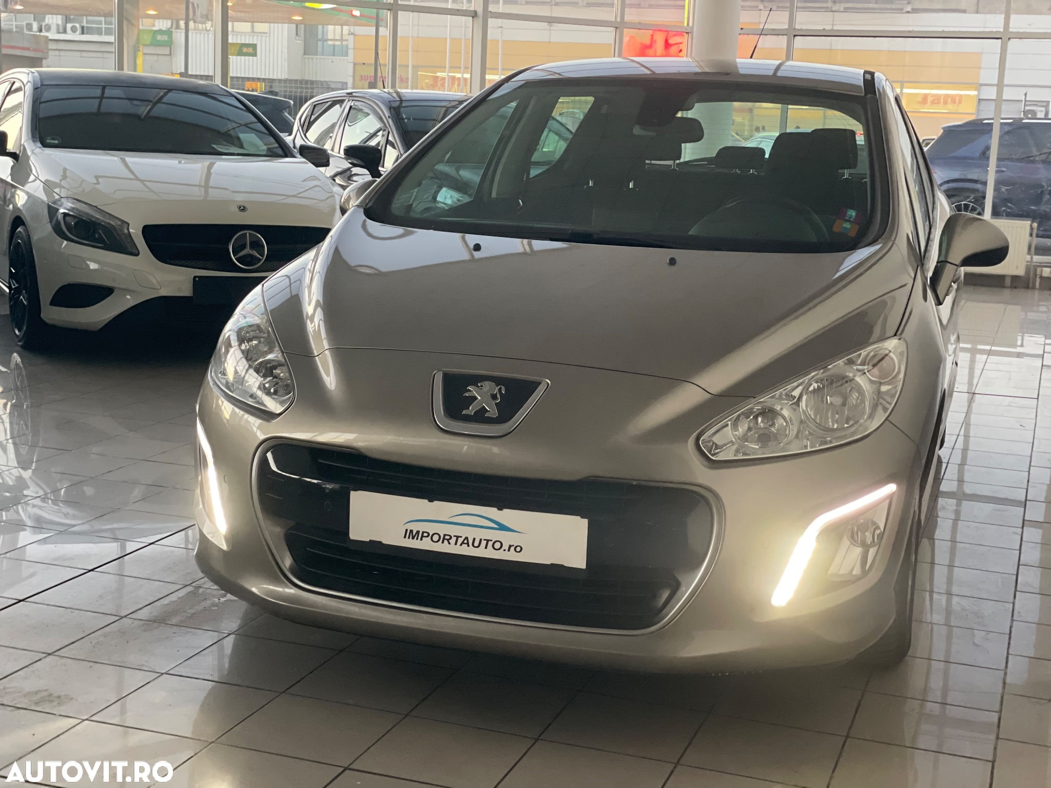 Peugeot 308 120 VTi Style - 3