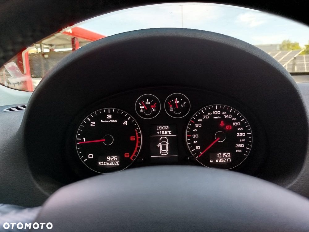 Audi A3 Sportback 1.6 TDI DPF Ambition - 9