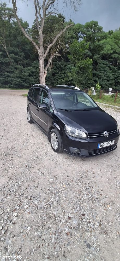 Volkswagen Touran - 4