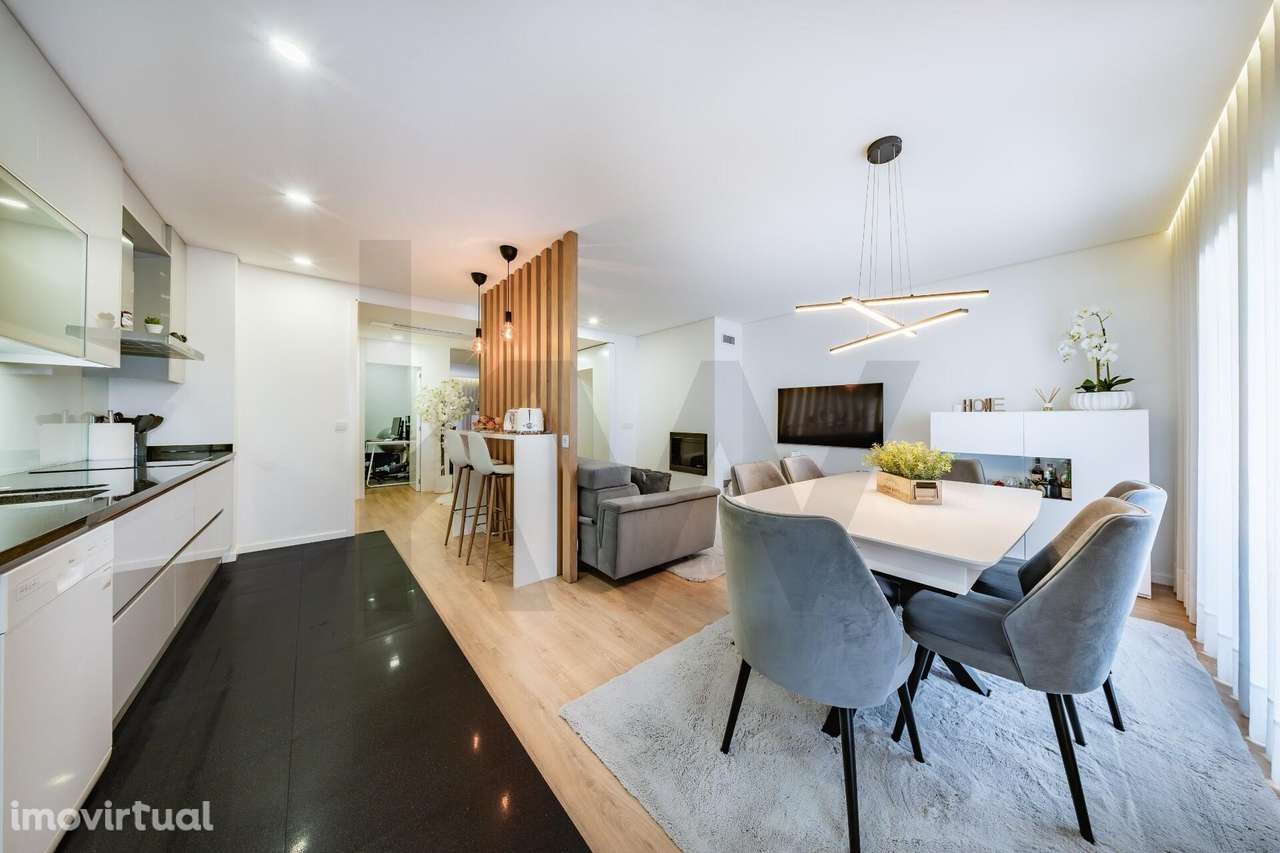 Apartamento T3+1 totalmente remodelado, localizado em Ferreiros, na Ru - Grande imagem: 2/33