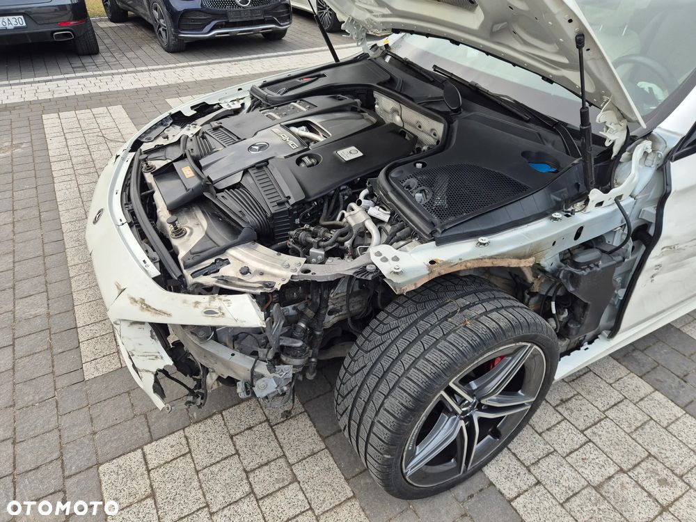 Mercedes-Benz Klasa E - 19