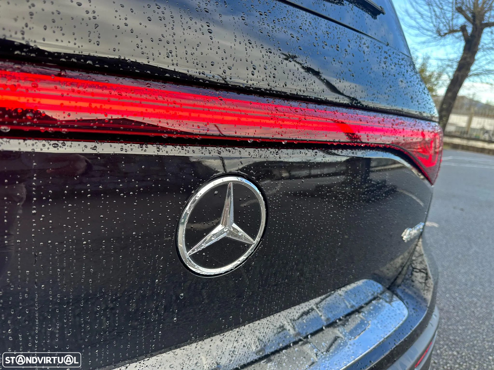 Mercedes-Benz EQB 350 4Matic AMG Line - 17