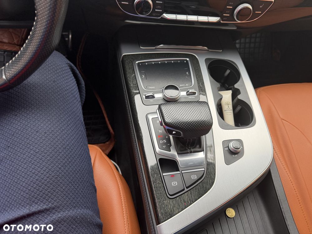 Audi Q7 3.0 TDI Quattro Tiptr - 16