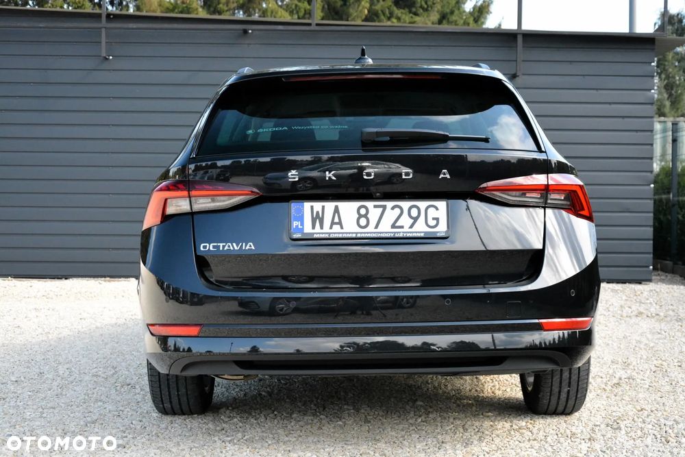 Skoda Octavia 2.0 TDI Ambition DSG - 6