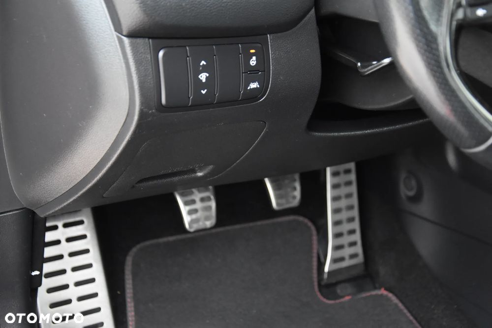 Kia Ceed 1.6 T-GDI GT-Challenge - 28