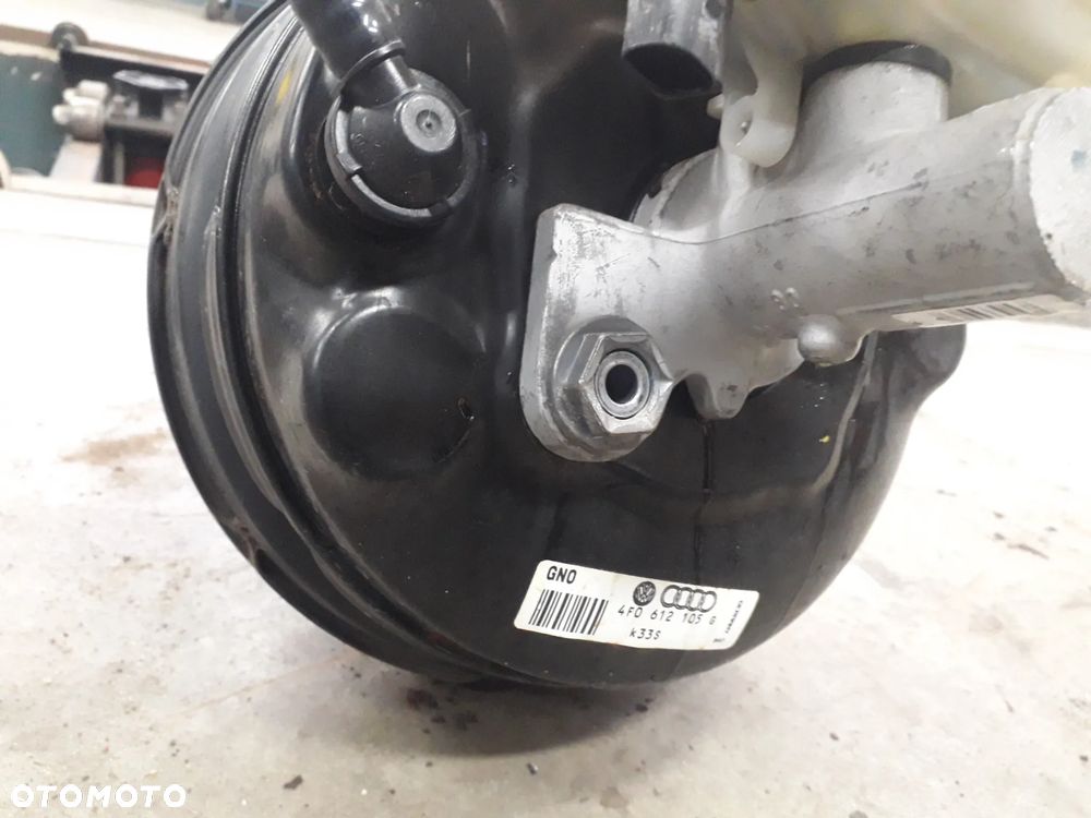 pompa hamulcowa serwo 4F0612105G A6 C6 2.0 2.4 3.2 2.7 3.0 TDI - 4