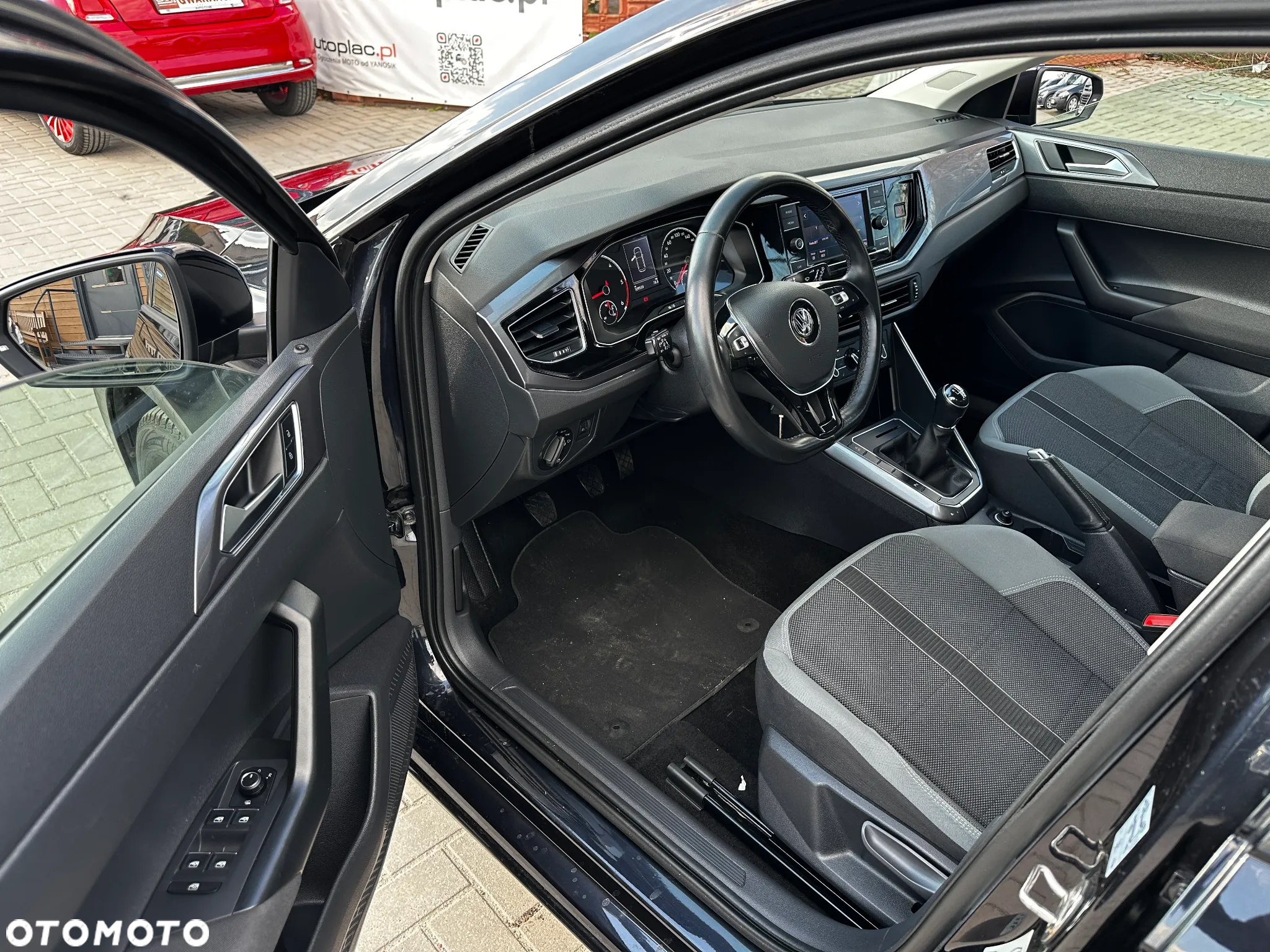 Volkswagen Polo - 6
