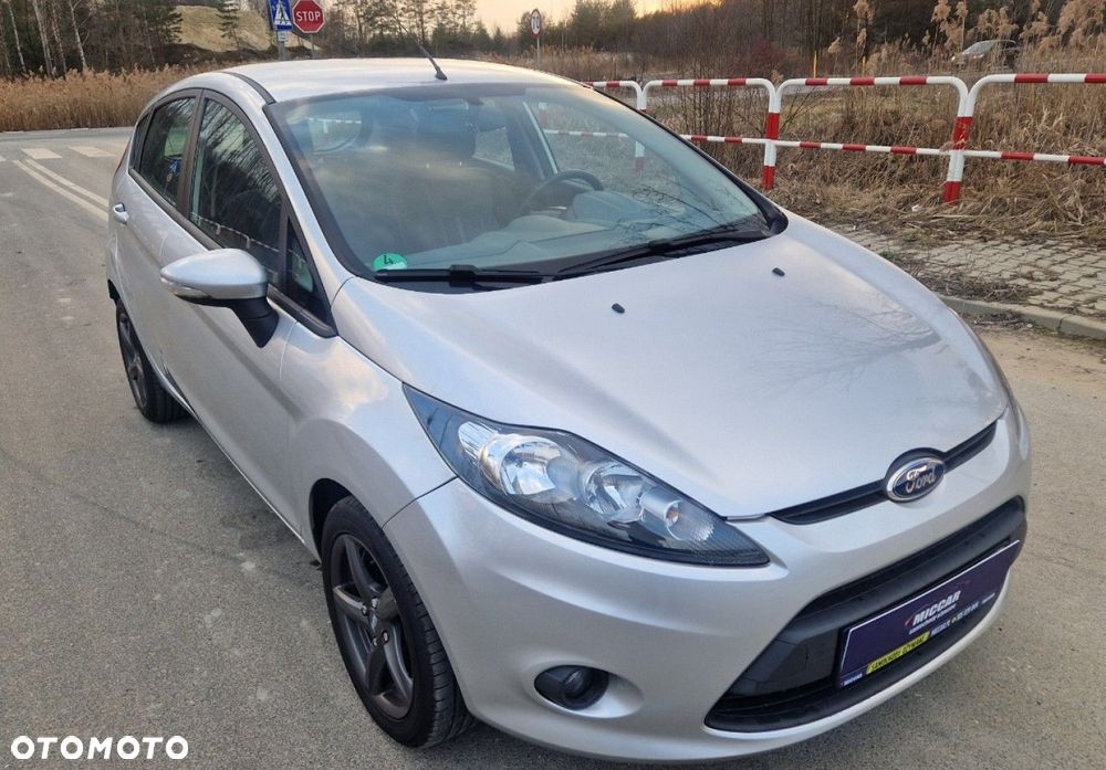 Ford Fiesta - 11