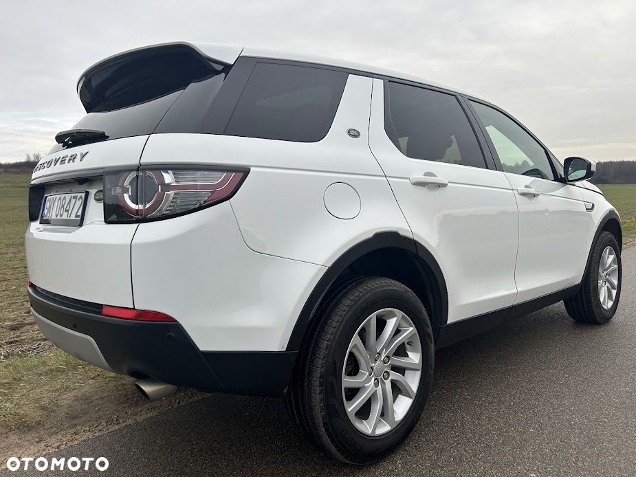 Land Rover Discovery Sport - 24