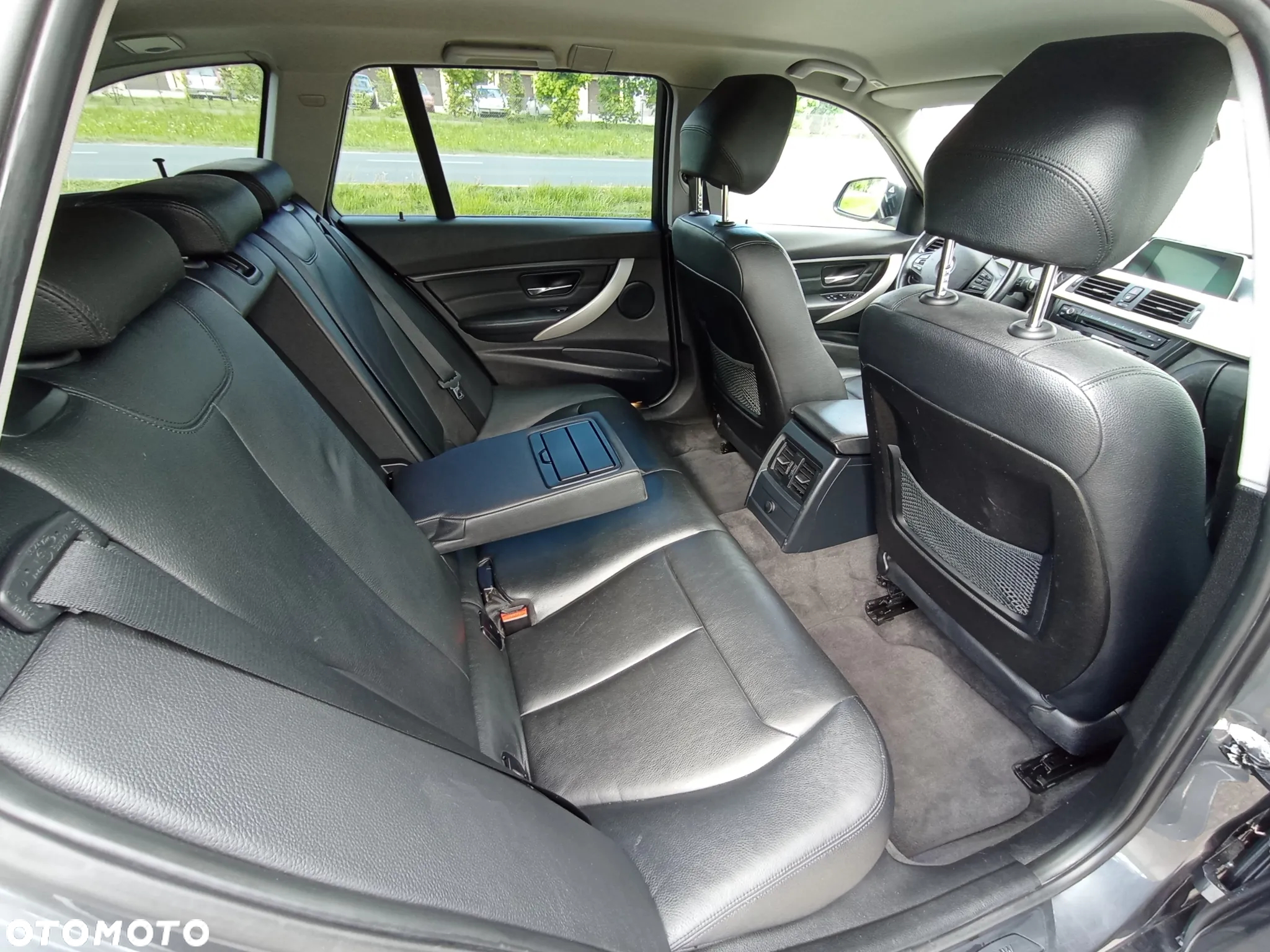 BMW Seria 3 - 22
