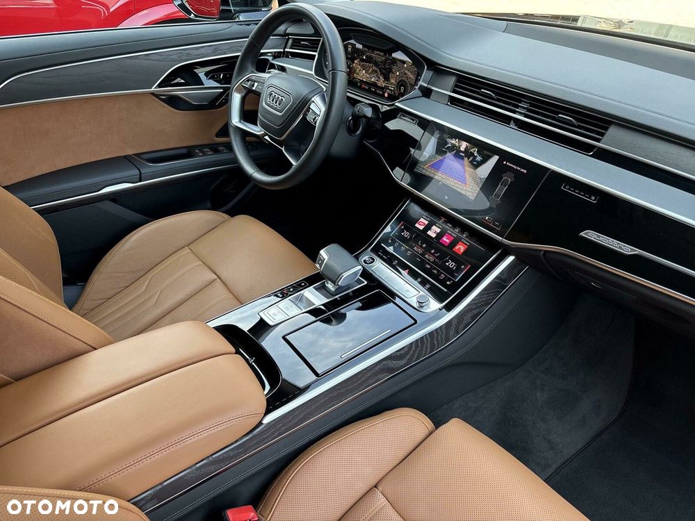 Audi A8 - 32