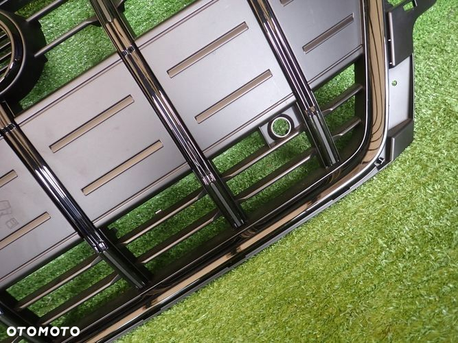 AUDI A4 B9 ALLROAD LIFT 19- atrapa grill 8W0853651DP - 5