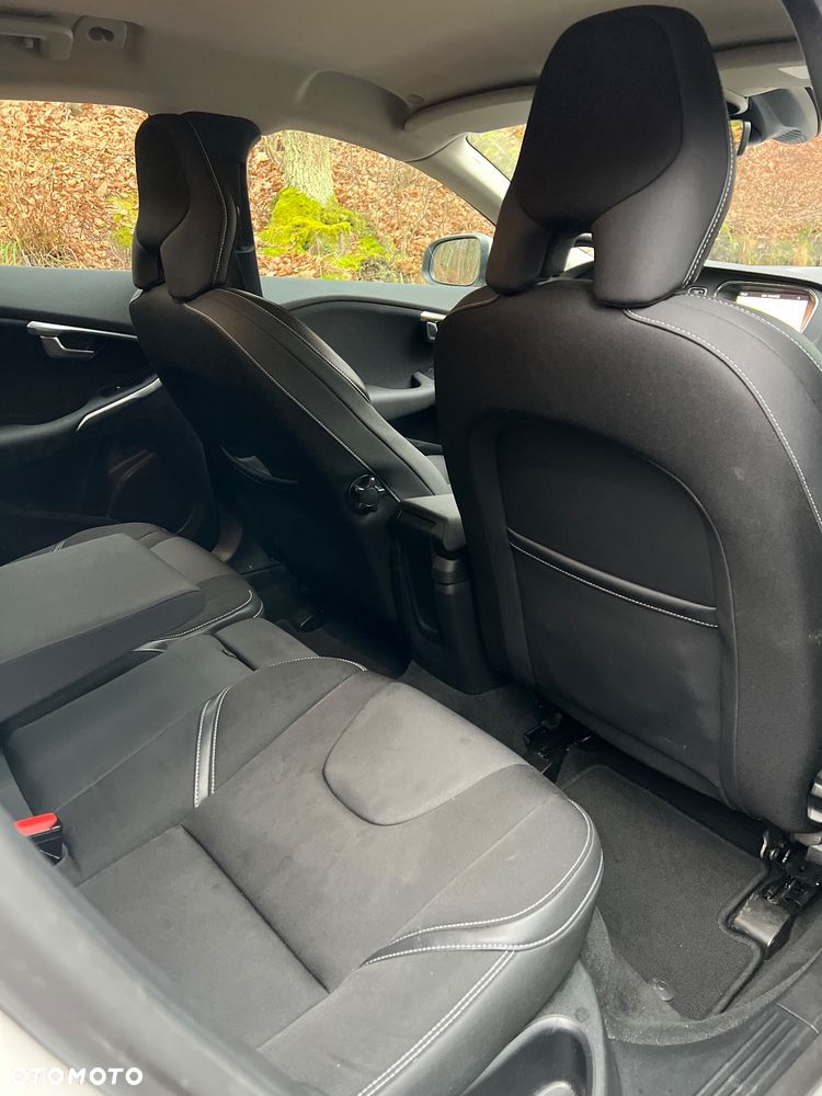 Volvo V40 D3 Geartronic Inscription - 27