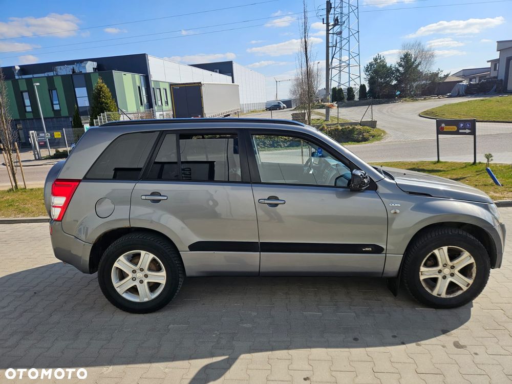 Suzuki Grand Vitara - 4
