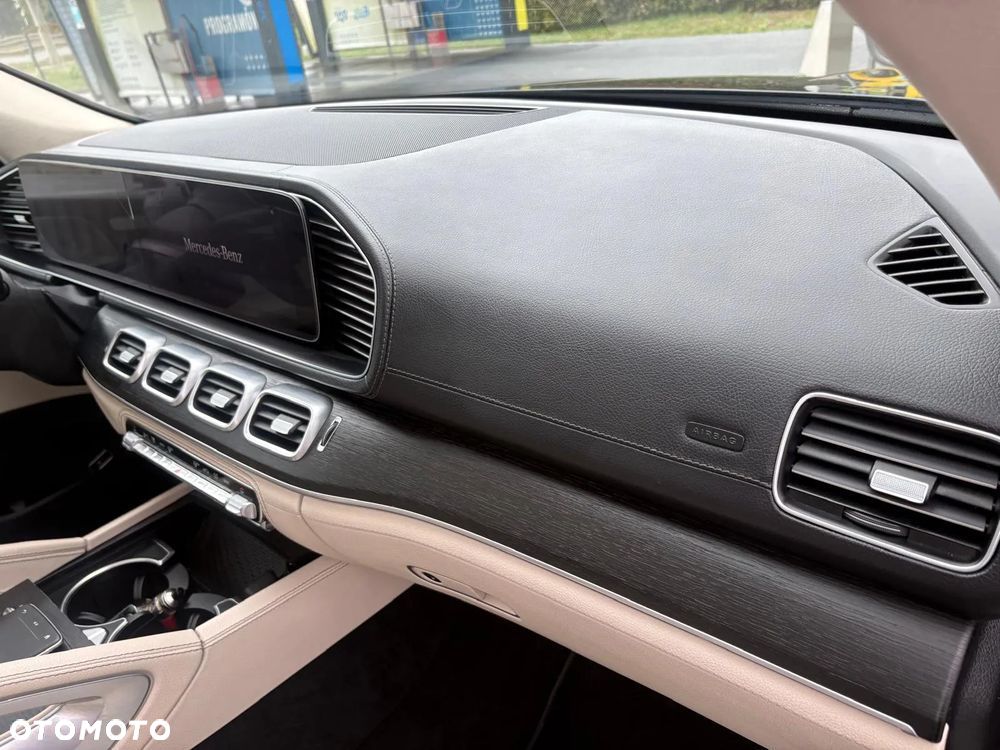 Mercedes-Benz GLE - 15