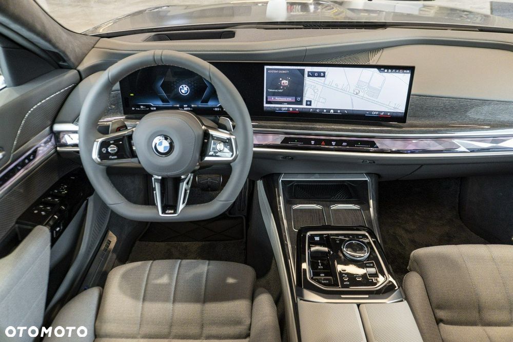 BMW Seria 7 - 15