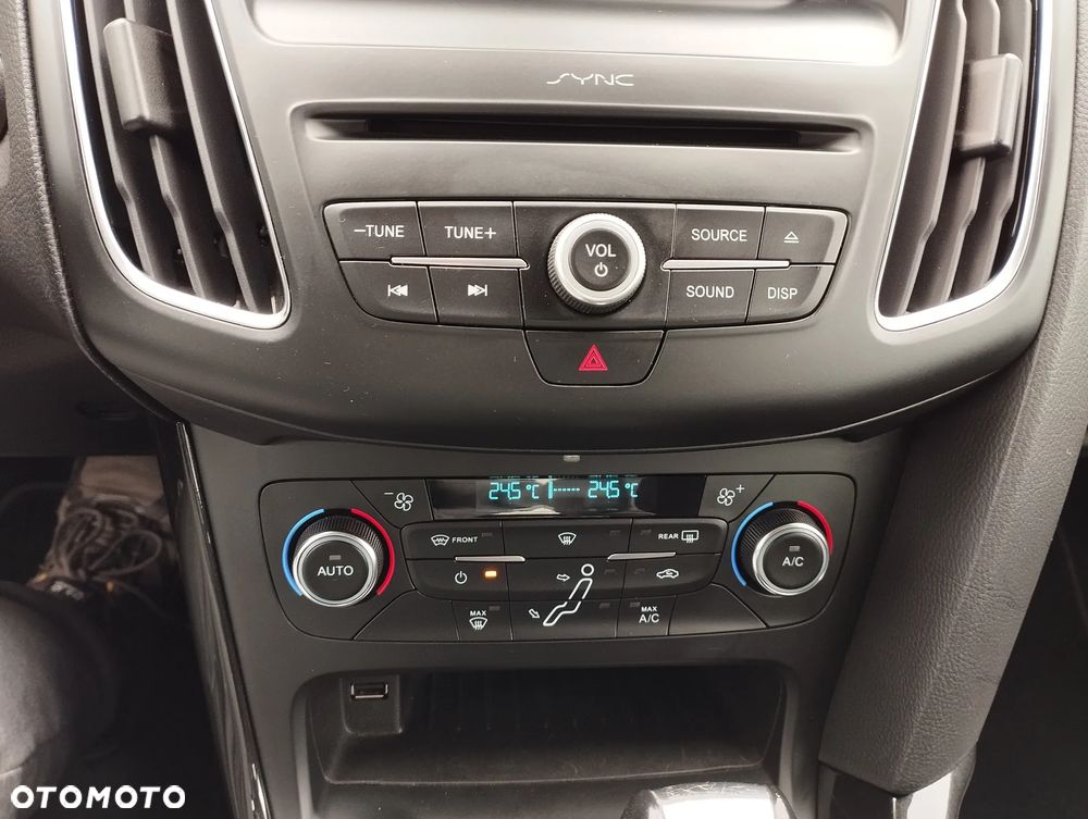 Ford Focus - 12