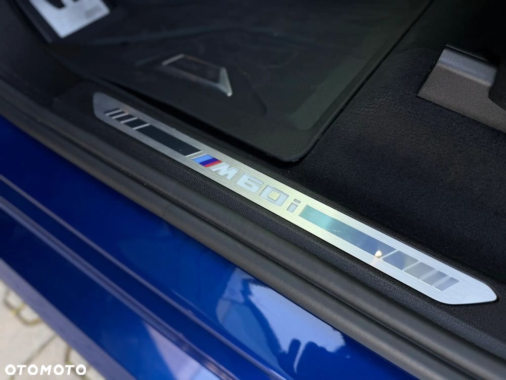 BMW X7 M60i xDrive mHEV sport - 17