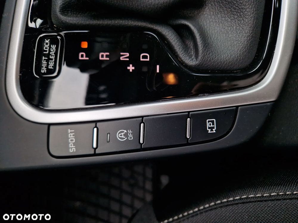 Kia Ceed 1.5 T-GDI M DCT - 32