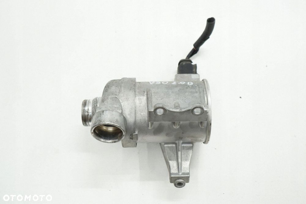 VOLVO S90 V90 18R 2.0 T6 DODATKOWA POMPA WODY 32382249 - 2