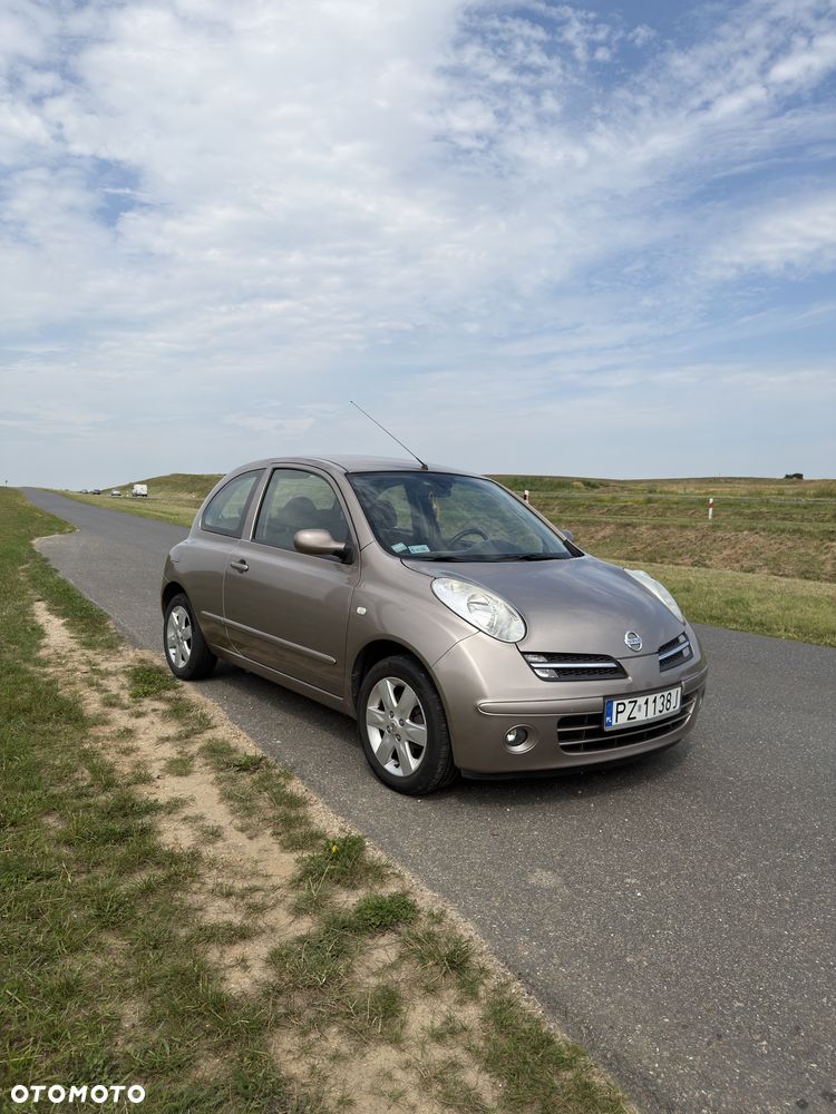 Nissan Micra - 2