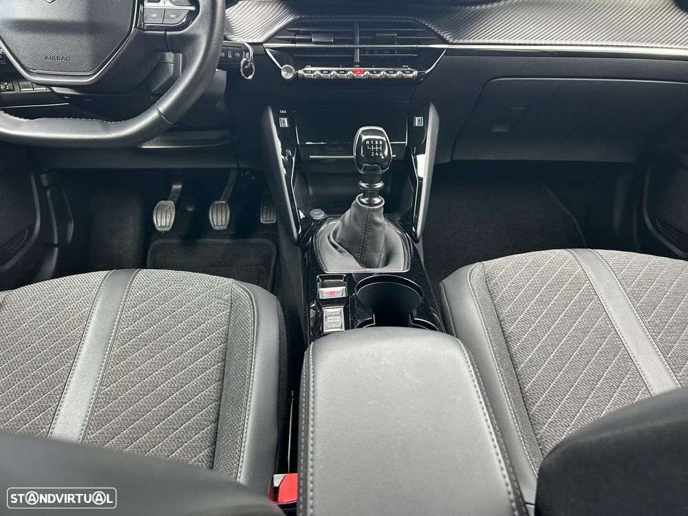 Peugeot 2008 1.2 PureTech Allure Pack - 35