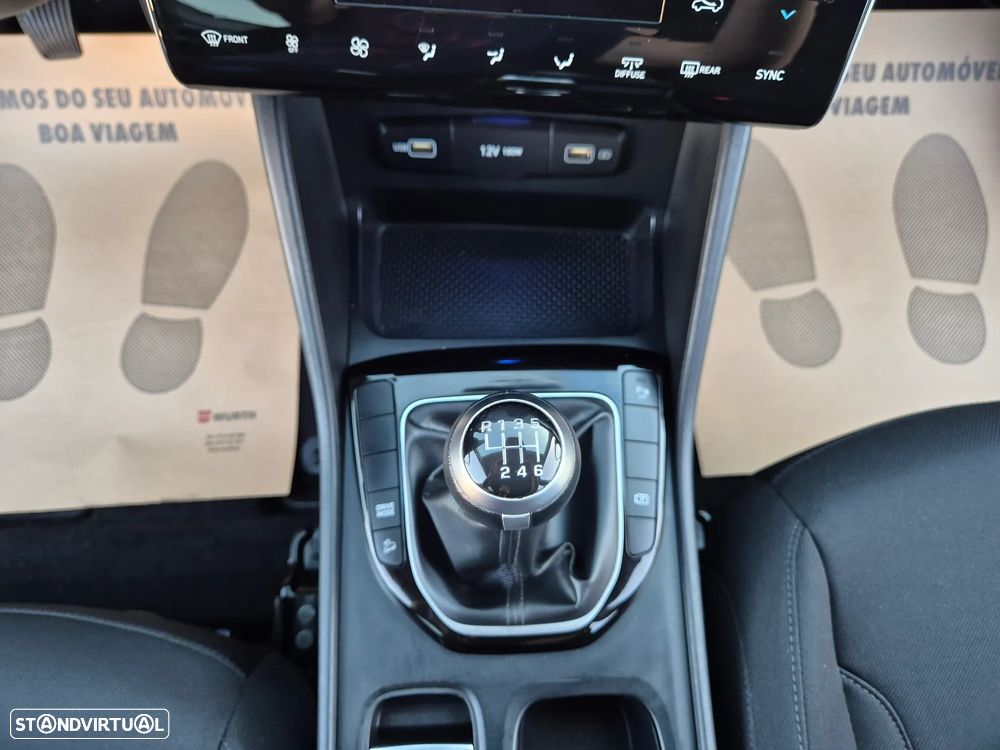 Hyundai Tucson 1.6 T-GDI Premium - 33