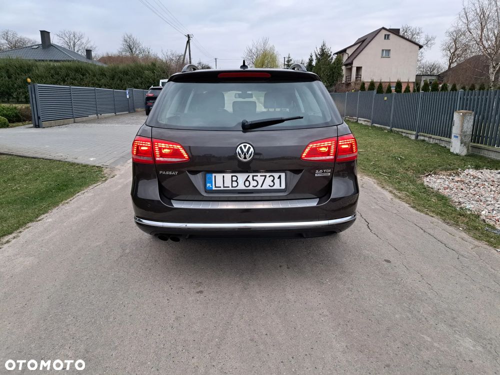 Volkswagen Passat Variant 2.0 TDI BlueMotion Technology Highline - 4