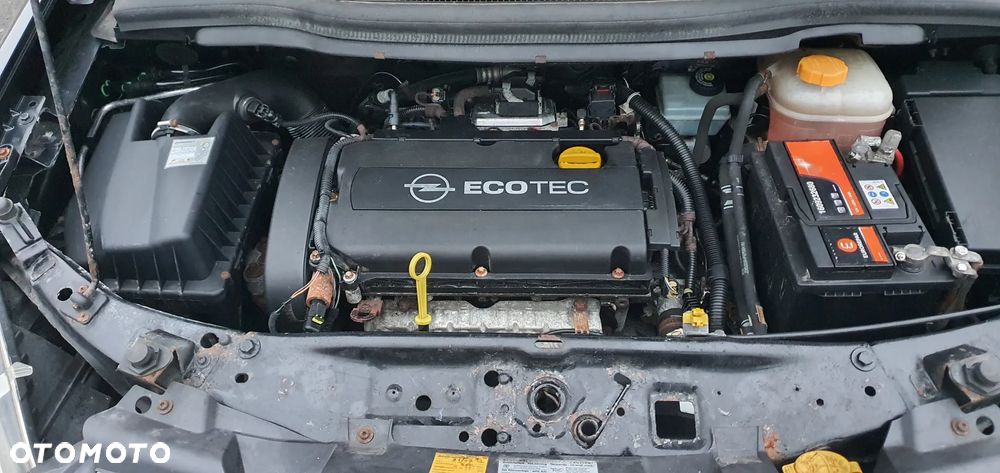 Opel Zafira - 11
