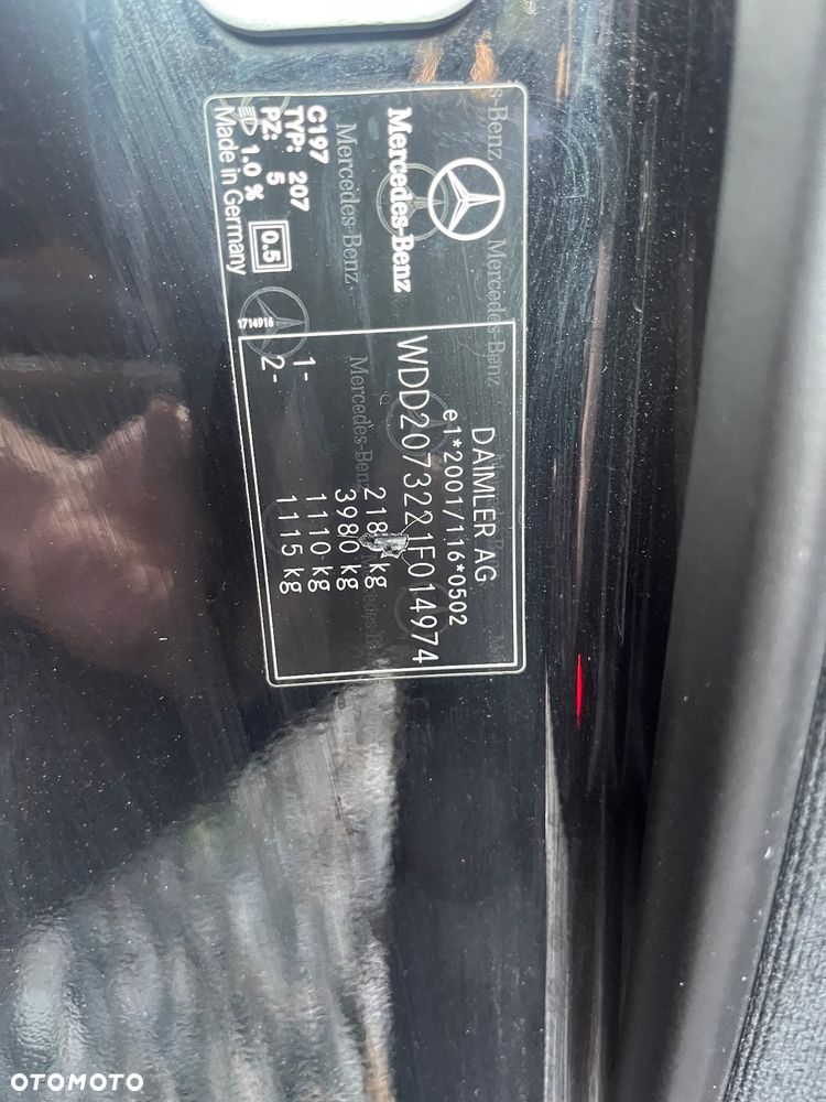 Mercedes-Benz Klasa E - 26