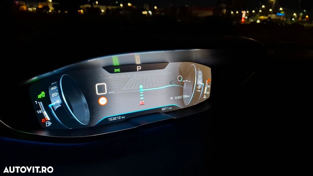 Peugeot 3008 2.0 BlueHDI S&S EAT8 GT - 18