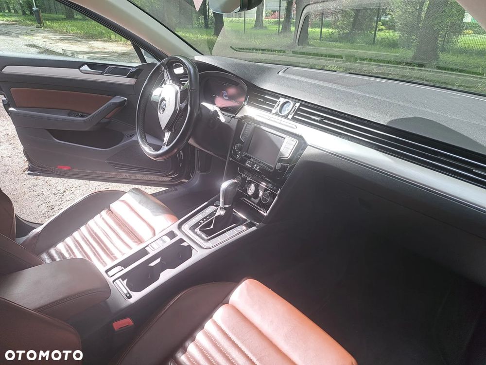 Volkswagen Passat 2.0 TSI BMT Highline DSG - 12