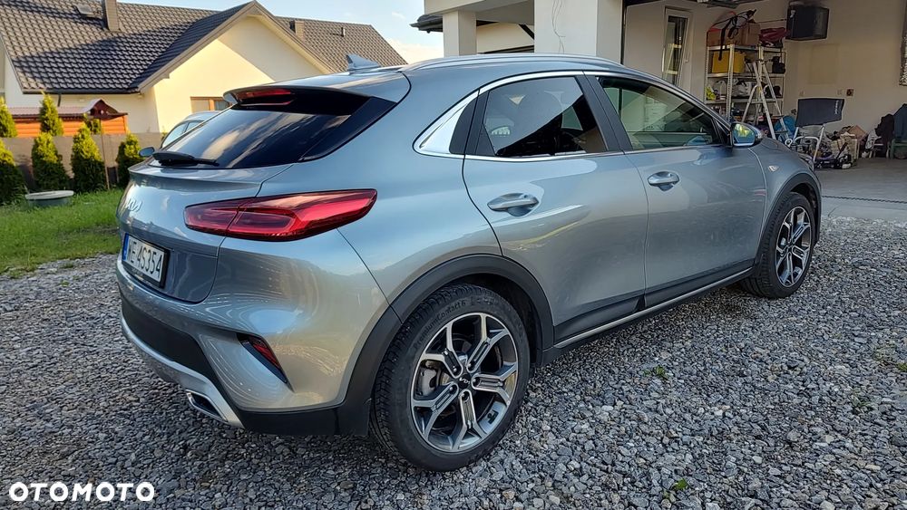 Kia XCeed 1.5 T-GDI M DCT - 4