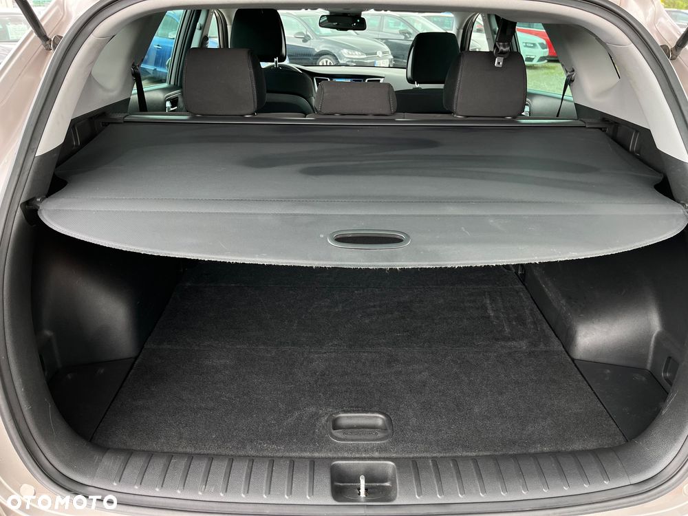 Hyundai Tucson 2.0 CRDi 2WD Trend - 31