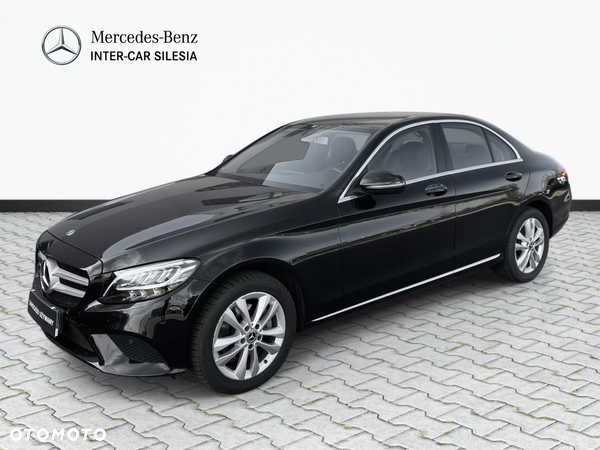 Mercedes-Benz Klasa C 200 4MATIC 9G-TRONIC