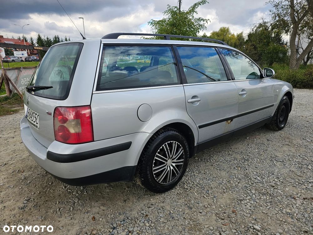 Volkswagen Passat - 3