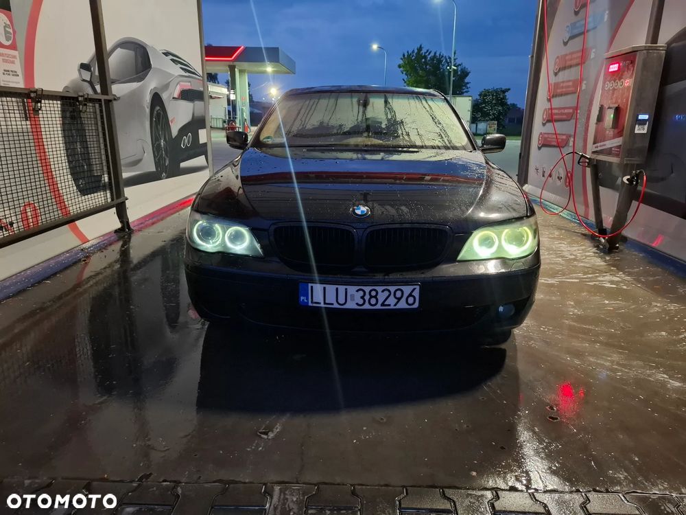 BMW Seria 7 730d - 26