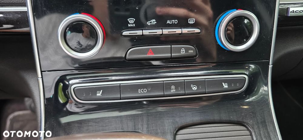 Renault Espace 1.6 dCi Energy Initiale Paris EDC 7os - 11