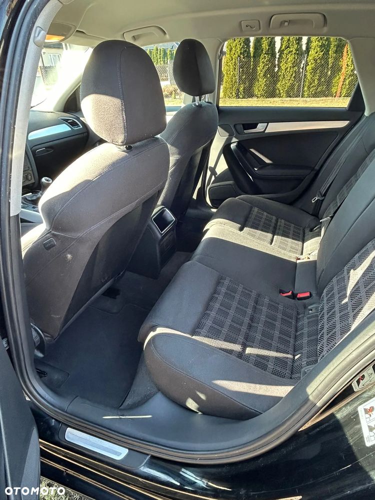 Audi A4 Avant 2.0 TDI DPF Ambition - 15