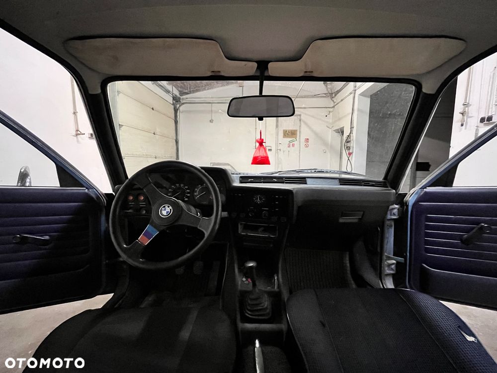 BMW Seria 3 316 - 12