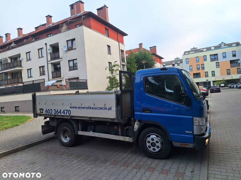 Mitsubishi FUSO CANTER - 5