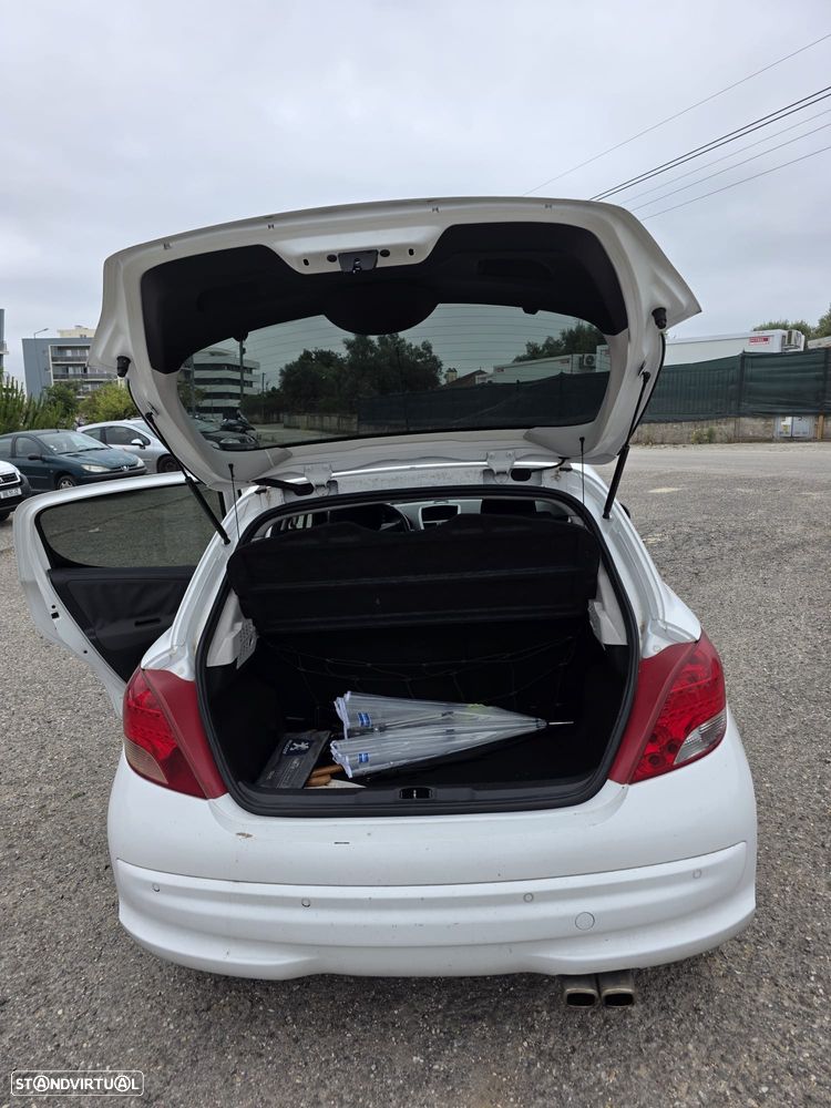 Peugeot 207 1.4 HDi Sport - 8