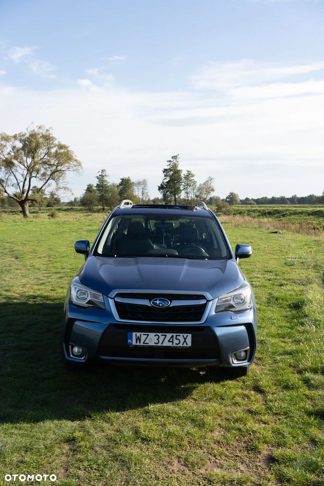 Subaru Forester 2.0 XT Platinum Lineartronic - 24
