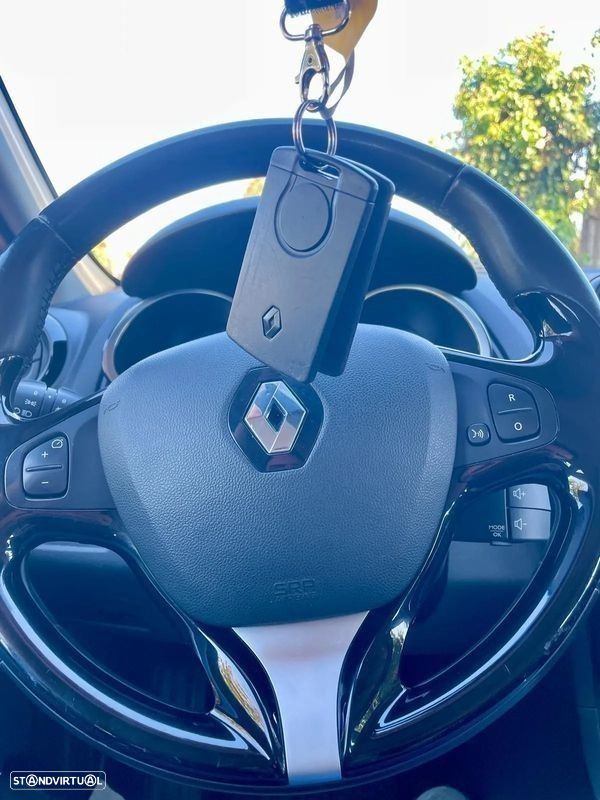 Renault Clio Sport Tourer (Energy) TCe 90 Start & Stop LIMITED - 14