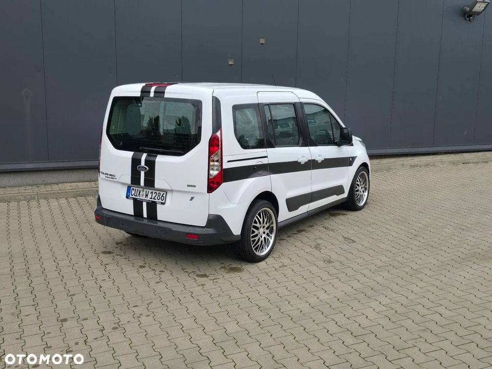 Ford Tourneo Connect - 9