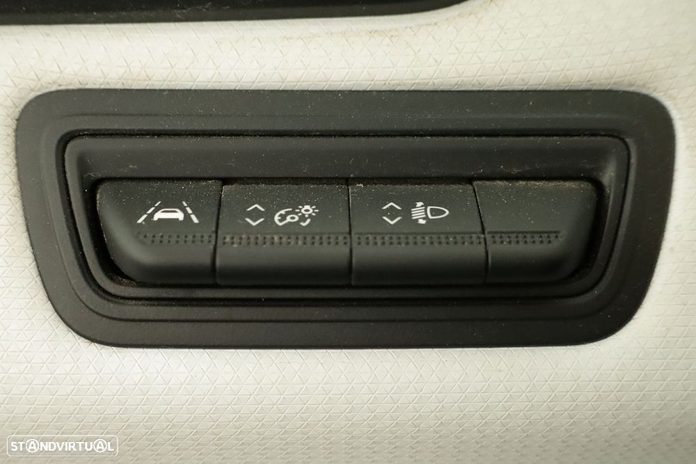 Renault Clio 1.0 TCe Evolution - 20