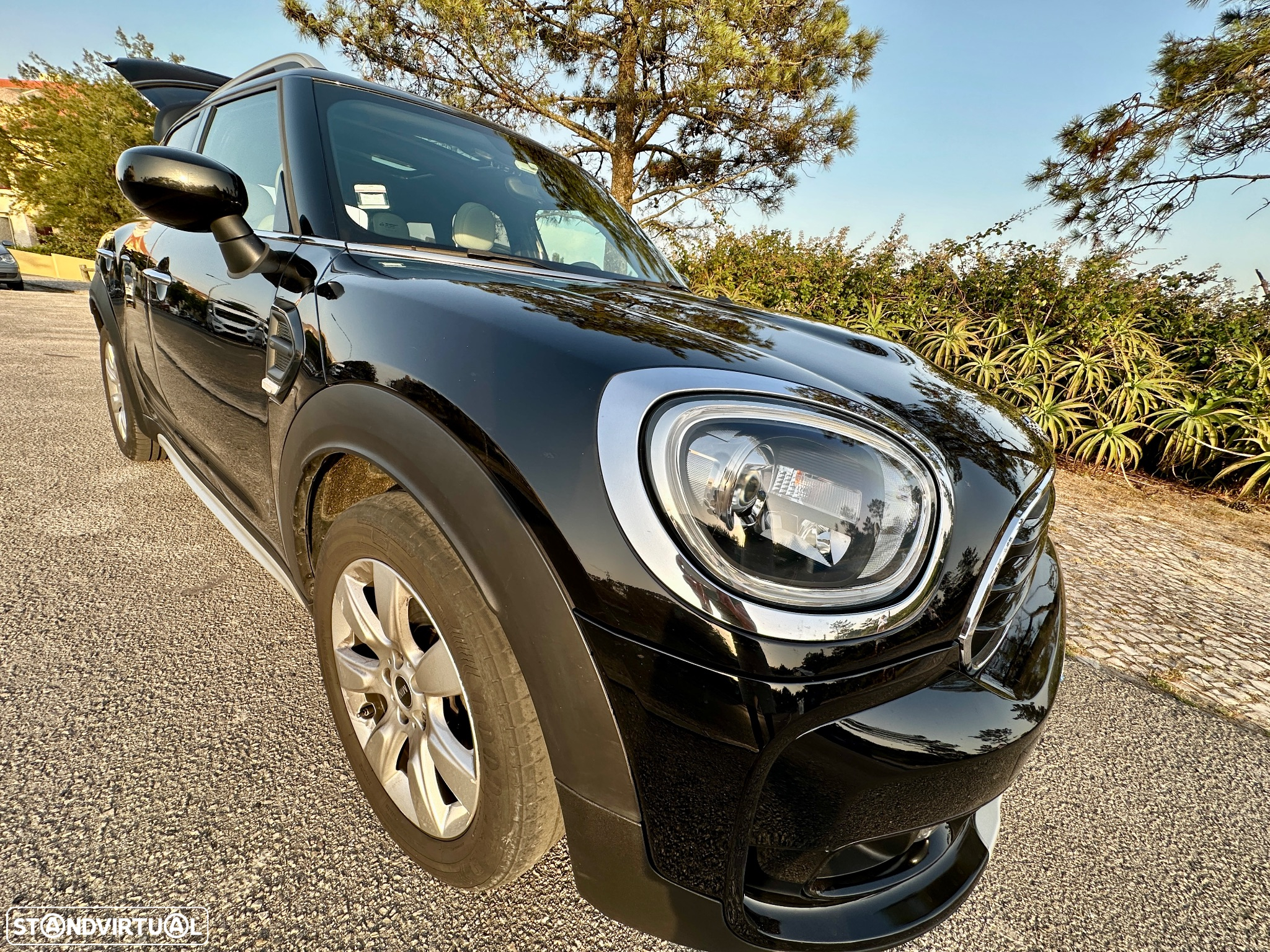 MINI Countryman One D Auto - 3