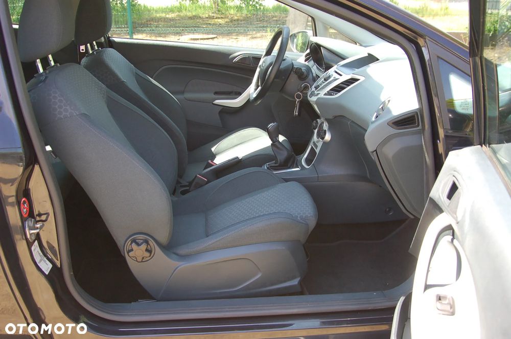 Ford Fiesta 1.4 Sport - 30